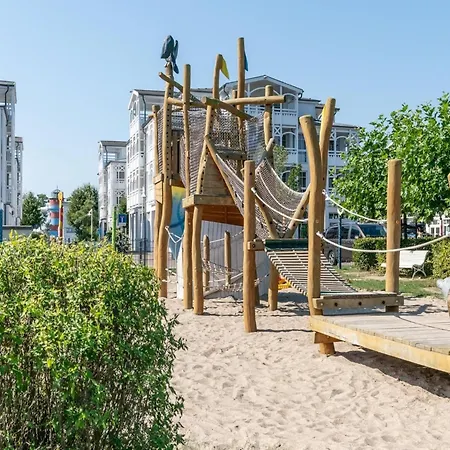 Geschmackvoll Eingerichtete Mit Grossem Balkon In Apartamento *